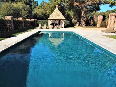 Case Study - Outdoor Swimming Pool photo 1